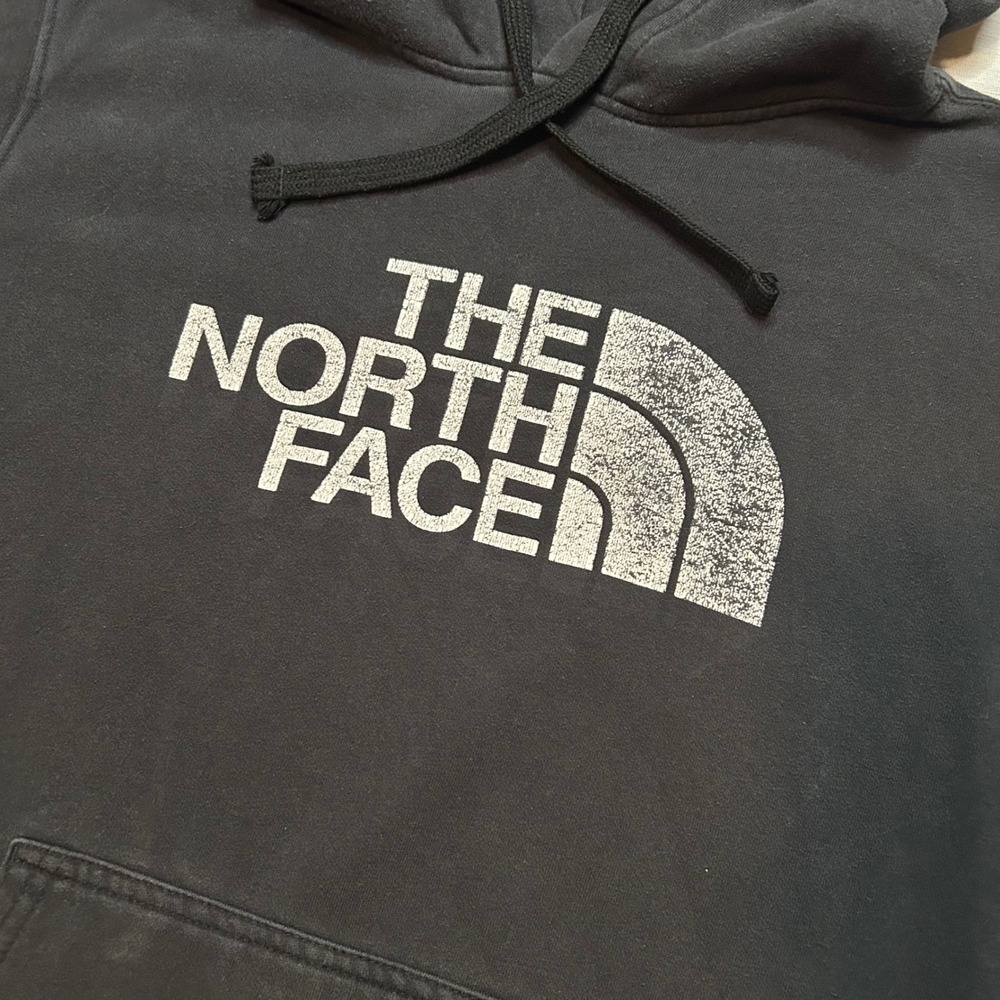 The North Face Mens Distressed Logo Hoodie M Black Faded Gorpcore Pullover